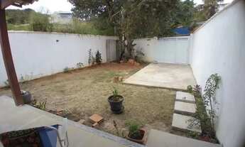 Imagem 4: Sobrado para venda possui 80 metros quadrados com 2 quartos em Tucuns - Armação dos Búzios