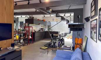 Imagem: Sobrado para venda tem 75 metros quadrados