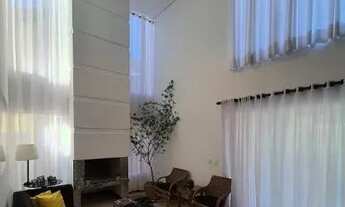 Imagem 2: Caiobá, Matinhos, Casa 411m² em terreno de 664,95m², 3 Suítes, 3 Vagas, à venda, PR