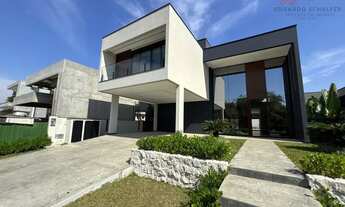 Imagem 4: Imóvel para venda possui 413 metros quadrados com 5 quartos em Centro - Camboriú - SC