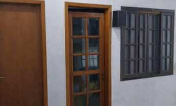 Imagem 3: Imobiliária vende belíssima casa de 4 quartos em Maria Paula