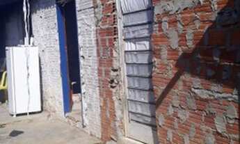 Imagem: Casa simples de posse 8 anos