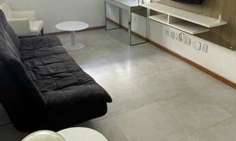 Imagem 6: Quarto e sala totalmente mobiliado próximo a praia