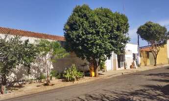 Imagem 2: Vende-se uma casa com o ponto comercial petshop