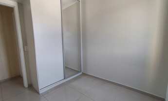 Imagem 2: Apartamento para venda possui 48 metros quadrados com 2 quartos em Castelo - Santos - São