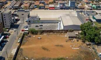 Imagem 4: QI 08 - Lote, projeção, 4X, vazado, vizinho ao Dona de Casa