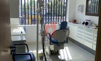 Imagem 7: Excelente sobrado comercial com 220m², 8 salas, 2 banheiros, 2 vagas