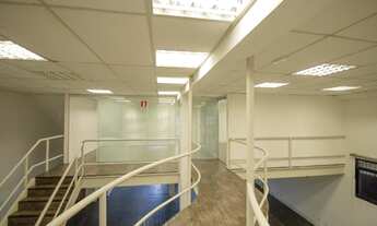 Imagem 4: Prédio á Venda Vila Guarani R$4.2000,00