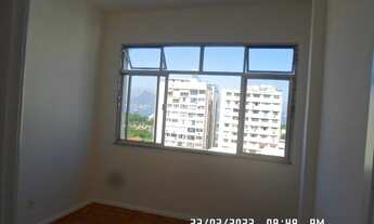 Imagem: Alugo apto Quarto e Sala no Centro de Niterói