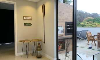 Imagem 2: Excelente Cobertura com 03 Quartos no Coração de Itaipava