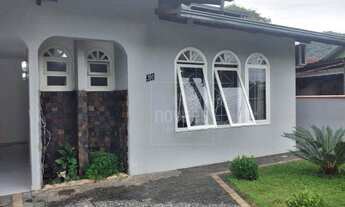 Imagem: Casa averbada com 3 dormitórios à venda