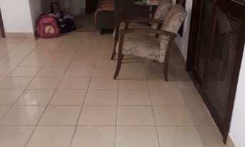 Imagem 5: Viamão - Casa Padrão - Florescente