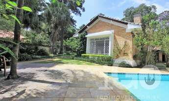 Imagem 6: Térrea em meio de muito verde e privacidade total! Terreno: 1177,00 m²