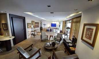 Imagem: Imponente e Elegante Prédio em Altíssimo