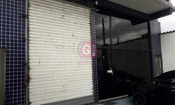 Imagem 5: OPORTUNIDADE! CASA COM 3 DORMITÓRIOS E GALPÃO COMERCIAL PARA VENDA E LOCAÇÃO NO JD. SATÉLI