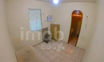 Imagem 6: Casa em via pública com 4 quartos (sendo 3 suites) e 5 banheiros