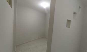 Imagem 5: Casa, 02 quartos, sala, cozinha, varanda, área de serviço, vaga garagem para moto