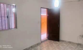 Imagem: Alugo Casa - 02 cômodos - Jd Alto Alegre