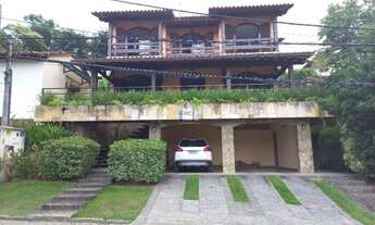 Imagem: Uma casa completa, em um condominio que