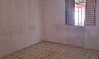 Imagem 7: Casa Térrea para aluguel possui 100 metros quadrados com 2 quartos e edicula