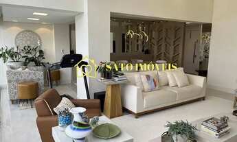 Imagem 4: Apartamento com 3 dormitórios sendo 3 suíte, 5 banheiros e 3 vagas de garagem. Hoje Morumb