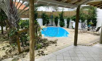 Imagem: FLORIANóPOLIS - Casa Padrão - Campeche