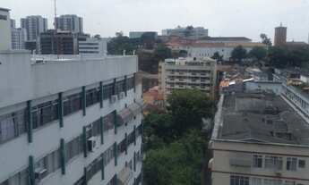 Imagem 7: Melhor ponto - Consultório ou escritório - Prédio novo, moderno, segurança. Sala com 47m2