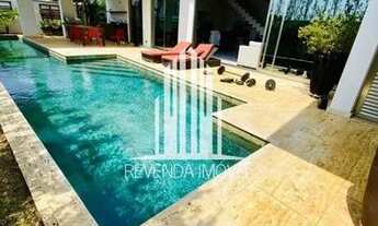 Imagem 4: Mansão no Alphaville 5 quartos sendo 4 suítes - Nova Esplanada 412m²