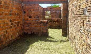 Imagem 3: VENDE-SE Casa com 2 dormitórios