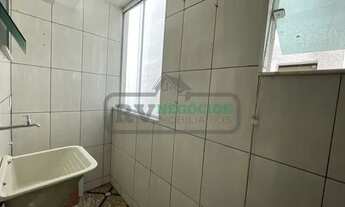 Imagem 3: Apartamento para venda tem 45 metros quadrados com 2 quartos em Jardim de Alá - Juiz de Fo