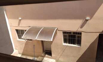 Imagem 5: Casa para venda possui 200 metros quadrados com 2 quartos em Vila Bela Vista - Santo André