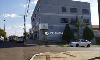 Imagem 2: Apartamento com 3 Quartos para Alugar por R$ 2.350,00 - Avenida Rocha Pombo, 1444 - São Cr