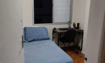 Imagem: QUARTO NO CENTRO DE FLORIPA, NA FRENTE DA