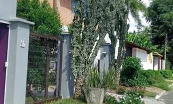 Imagem 2: Casa com 3 dormitórios no bairro Olaria em Canoas