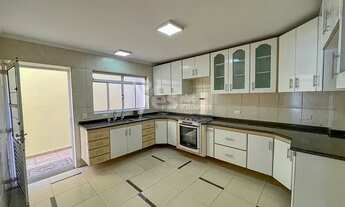 Imagem: Cód. 13757 - Casa com 03 suítes e planejados