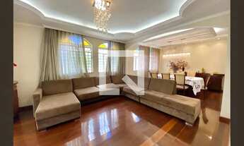 Imagem: Casa à Venda - Ouro Preto, 5 Quartos, 380