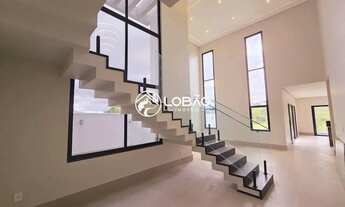 Imagem 2: Casa de Alto Padrão nova no Condomínio Bosque da Limeira em Resende RJ