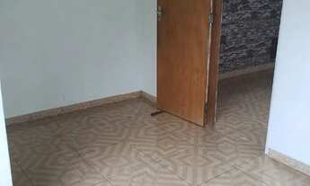 Imagem 2: Aluga-se kitnet Quarto com aluguel por R$750 /mês