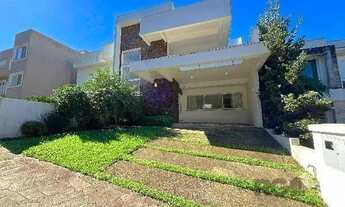 Imagem 3: Casa Condominio em Porto Alegre, no bairro Hípica, com 3 dormitório(s), e 3 banheiros, à v