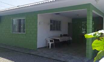 Imagem: Casa de Praia Pinheira (Praia do Meio)