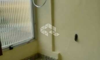 Imagem 5: Dois quartos de frente, no coração da Azenha