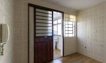 Imagem 4: APARTAMENTO CENTRAL AMPLO À VENDA - 3 DORMITÓRIOS!!