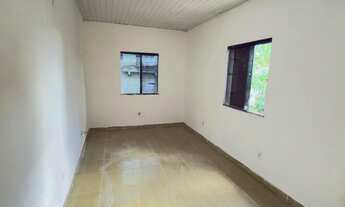 Imagem 3: Casa de andar com piscina R$ 249.999 3/4