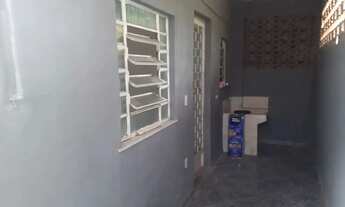 Imagem 5: Casa duplex ampla de fundos com 2 quartos no Caioaba - N.I