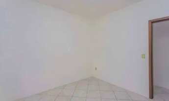 Imagem 2: Casa com 3 dormitórios para alugar, 396 m² por R$ 2.764,00/mês - Cavalhada - Porto Alegre