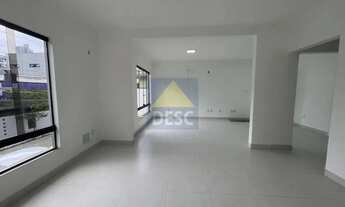 Imagem 3: Casa para aluguel anual comercial no Centro de Balneário Camboriú