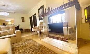 Imagem 6: Linda Casa com 4 quartos à venda em Santa Maria