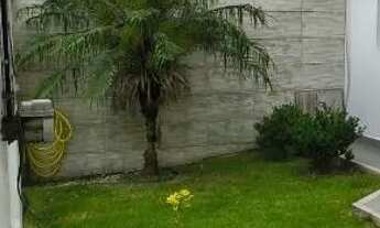 Imagem 2: Linda Casa Casa com 2 dormitórios