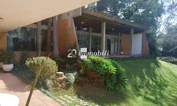 Imagem 3: Casa de Alto Padrão Fazendinha 4 Suítes e Piscina por R$ 2.800.000,00 - Granja Viana