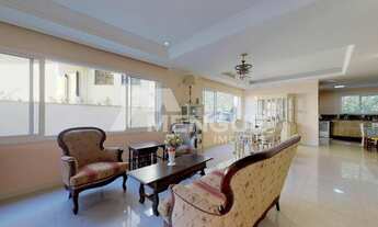 Imagem 1: Casa/Sobrado com 4 dormitórios, 3 suítes e 4 vagas de garagem, à venda no bairro Chácara d